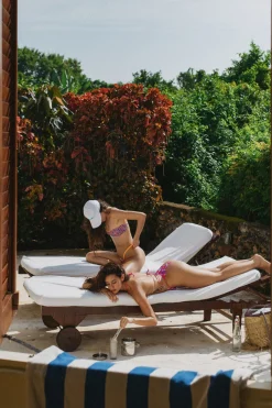 NIA BOTTOM (BARBADOS)><noscript><img width=